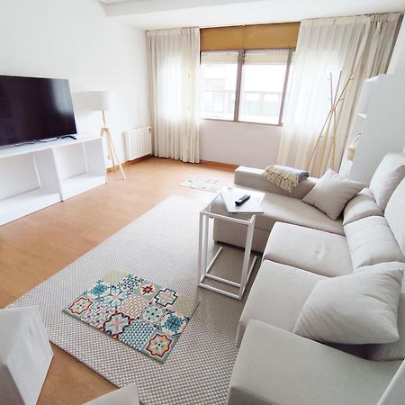 Appartamento Piso De Alba Chantada Esterno foto
